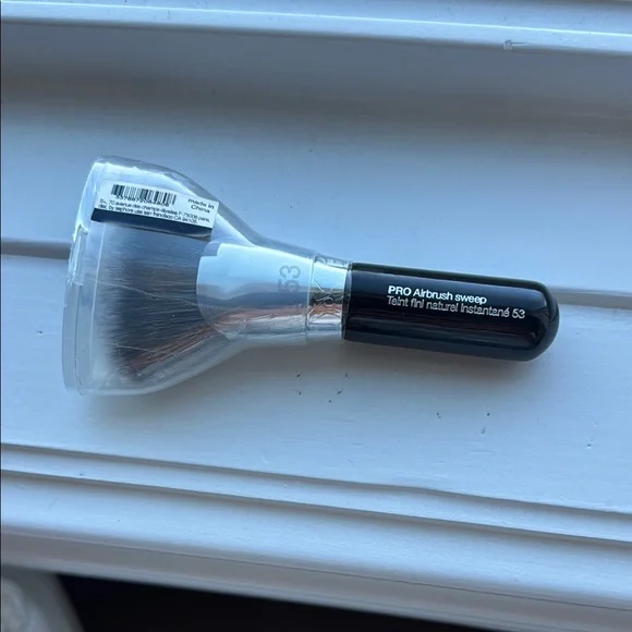 Sephora Black Handle Makeup Brush - Picture 2 of 2